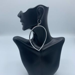 LUCILLE RHODIUM EARRINGS